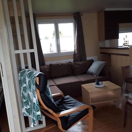 Stacaravan 4Pers In Bredene Met Eigen Tuintje 2449 Zewnętrze zdjęcie